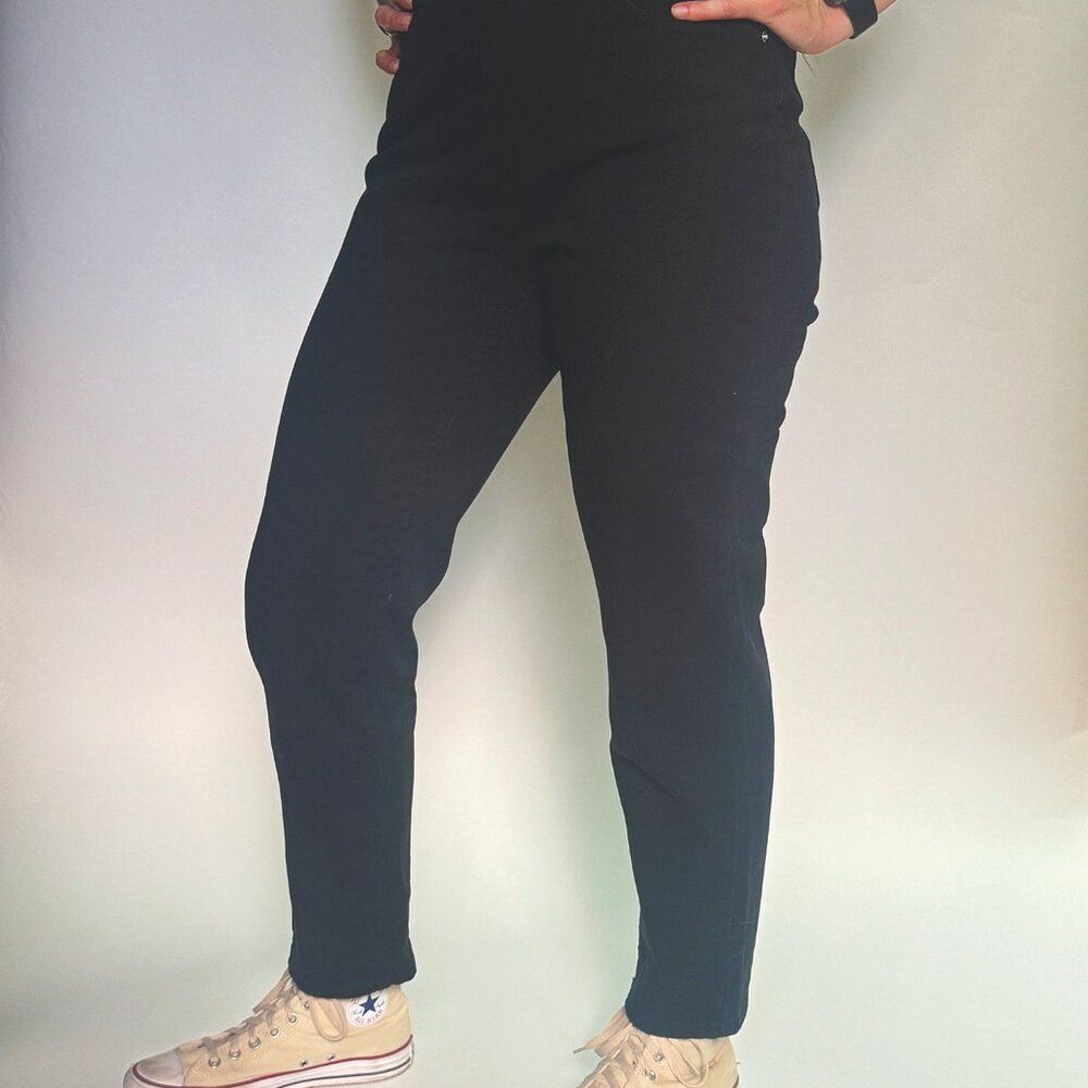 SHEIN BLACK DENIM JEANS Size: 29 waist 32 length